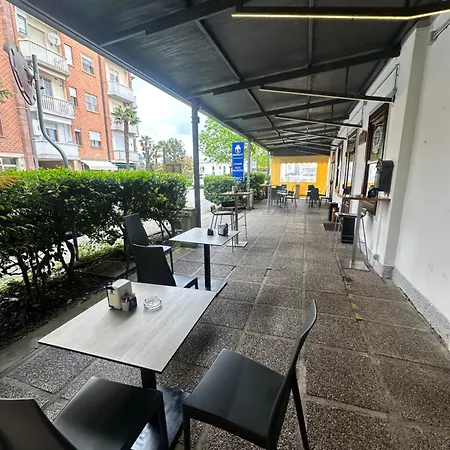 Stazione לאטיסאנה